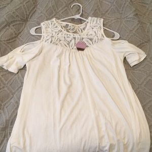 NWT!! Pink Blush Cold Shoulder Ivory Tank